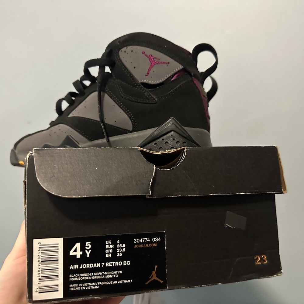 Bordeaux 7s 2016 release size 4.5 y